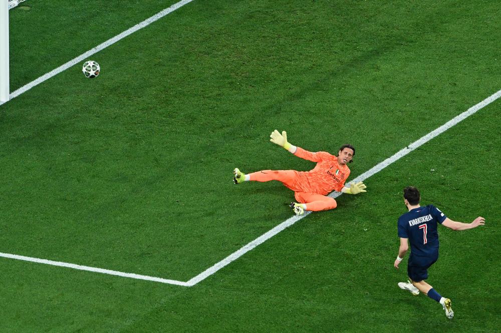 波特：帕奎塔能够挺过来很不容易；他在西汉姆联很开心